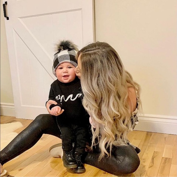 Meet your Posher, Tianna - Picture 1 of 1